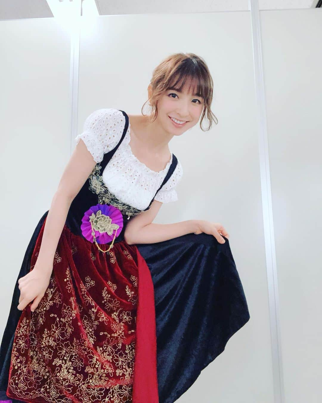 篠田麻里子さんのインスタグラム写真 - (篠田麻里子Instagram)「今夜、放送される「ネタ祭り！2019夏！！」でライスさんとコラボしました！ 「ネタ祭り！2019夏！！」 8/20(火) テレビ朝日系列 19:00〜20:54 見てね💗#メイドさん#ライスさん」8月20日 12時07分 - shinodamariko3