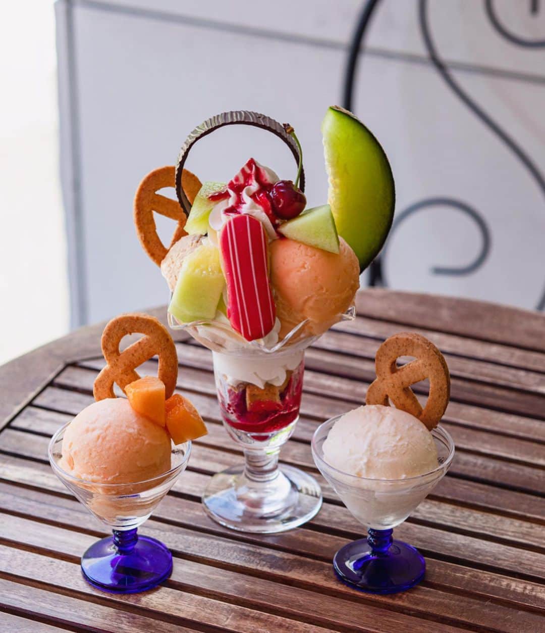 オズモール編集部のグルメインスタ