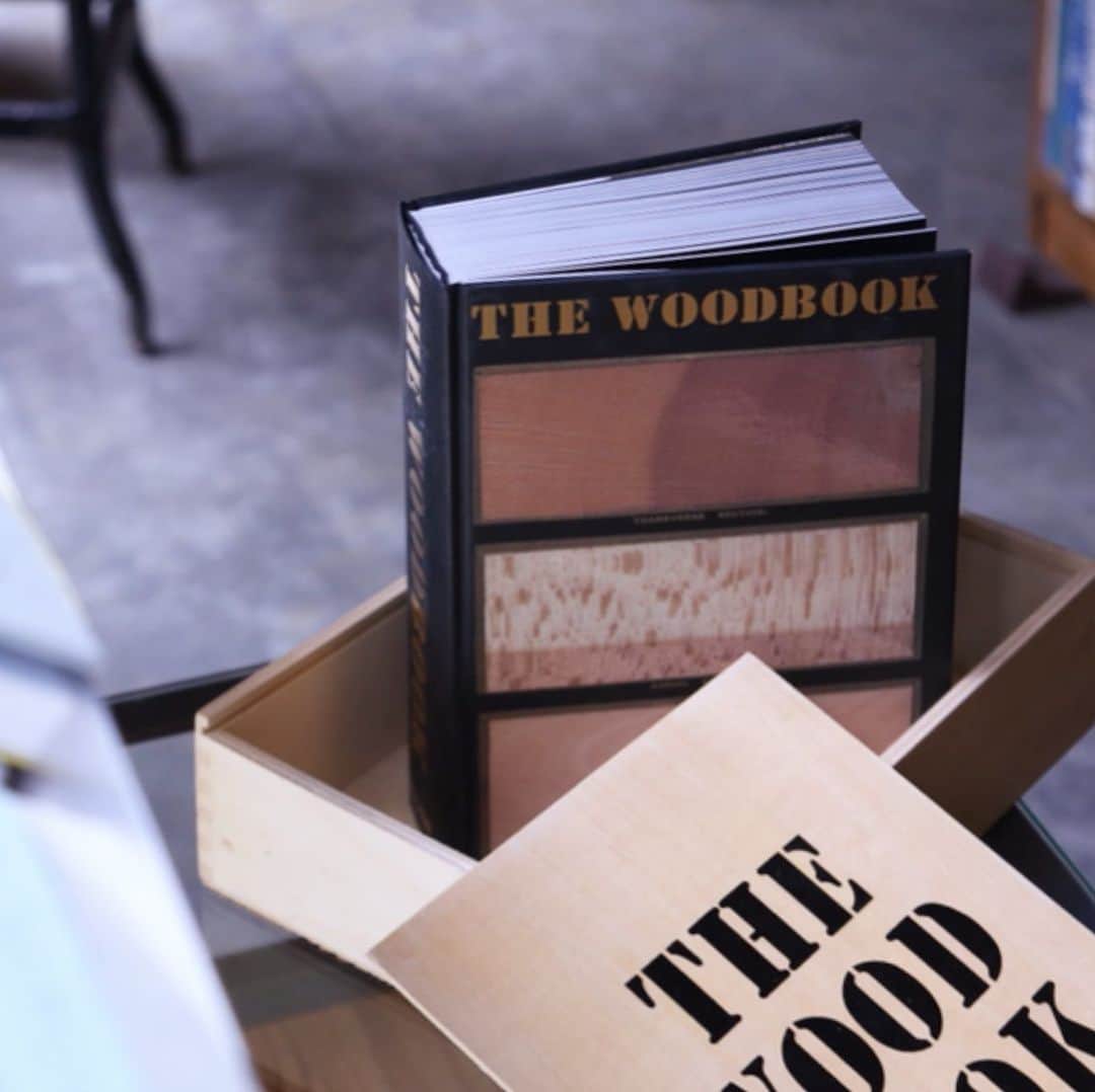nostos booksのインスタグラム