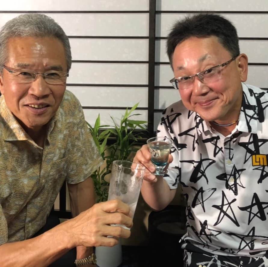 のインスタグラム：「【森ちゃんのニッポン！たた♬た～！ #秋田 の復習】  #山田久志 さんオススメの  #郷土料理 を堪能出来る美味しいお店『 #いと 』 #鰯 料理や #岩がき #きりたんぽ鍋 など泣きそうになるぐらい美味しかったです！もちろん #地酒 も！ #すまたん」