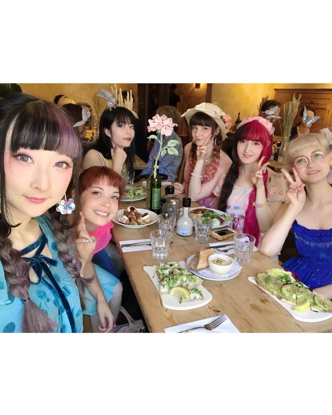 RinRinさんのインスタグラム写真 - (RinRinInstagram)「Beautiful city with the cutest ...