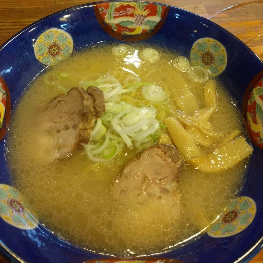 越中睦士のグルメインスタ