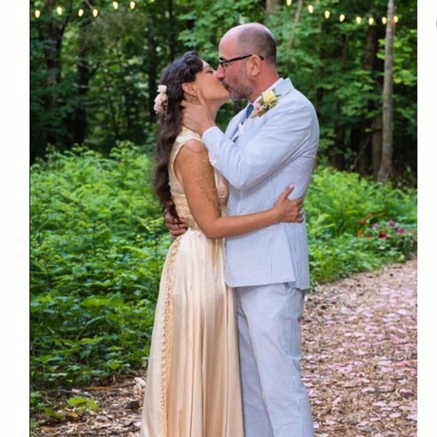 のインスタグラム：「Happy Anniversary @myfairmomo @ethansklar」
