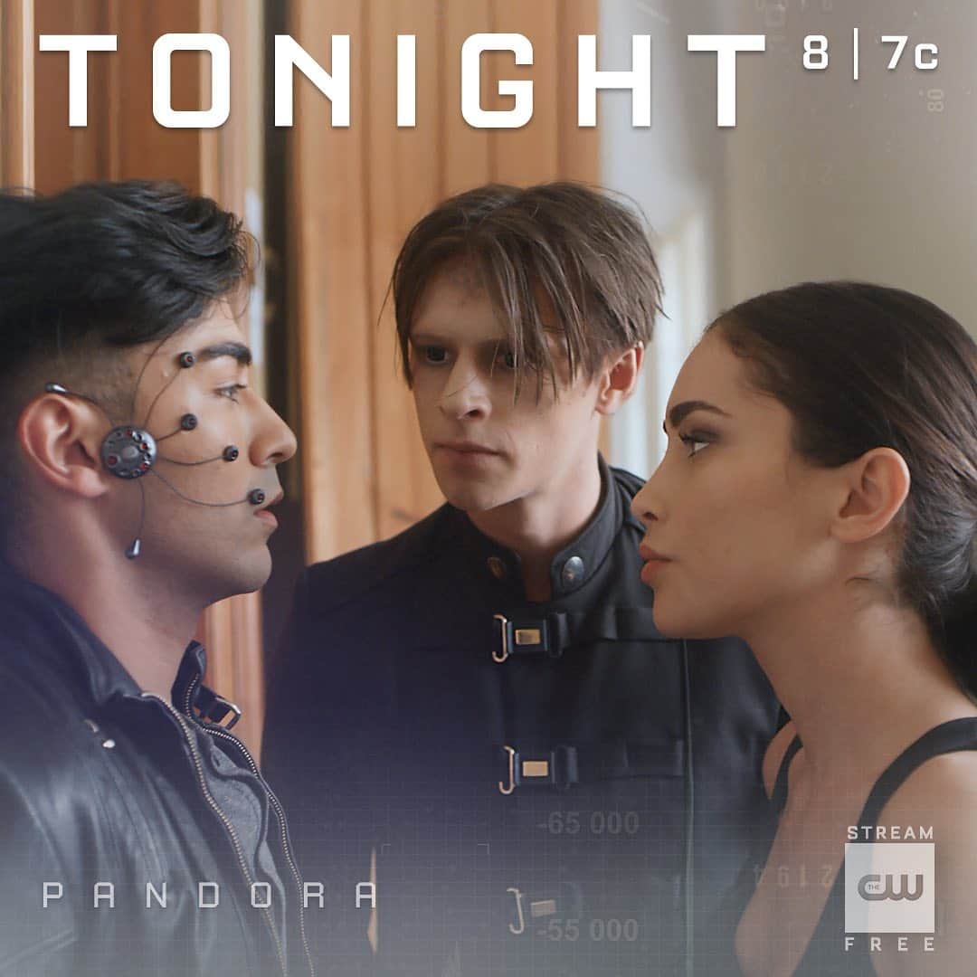 The CWさんのインスタグラム写真 - (The CWInstagram)「Investigate the unknown. New #Pandora and #MysteriesDecoded tonight starting at 8/7c on The CW!」8月20日 23時24分 - thecw