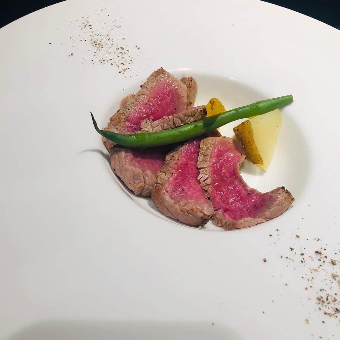 sdiningのグルメインスタ