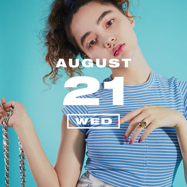 NYLON JAPANさんのインスタグラム写真 - (NYLON JAPANInstagram)「8月21日は 『噴水の日』 東京・上野で、日本初の西洋式噴水が誕生したのが1877年の今日。 残暑厳しい毎日、見て聞いて涼しい噴水を、ファッションにも取り入れてみるなんていかが!? NYLON.JPでは「365日、毎日がアニバーサリー」をテーマに、ファッショナブルでユニークなスタイリングを毎日提案しているよ！  http://www.nylon.jp/365  MODEL: @MIA.LOUISE.N #365anniversary #fashion #makeup #beauty #style #今日は何の日 #make  #nylonjapan #nylonjp #coordinated #coordinates #ootd #outfit #coordinate  #photography #beautiful #photooftheday #噴水の日」8月21日 0時01分 - nylonjapan