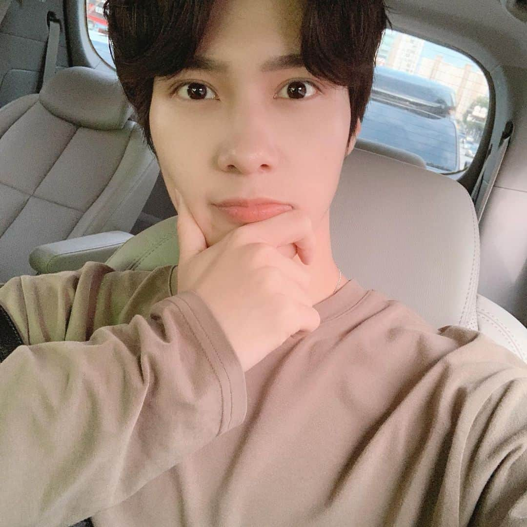 Way Vさんのインスタグラム写真 - (Way VInstagram)「[HENDERY Weibo Repost] ⠀ 嘻嘻哈哈嘿嘿顆顆呵呵 #元气爱豆的日常 ⠀ #WayV #WeiShenV #威神V #HENDERY #黄冠亨」8月20日 16時14分 - wayvofficial