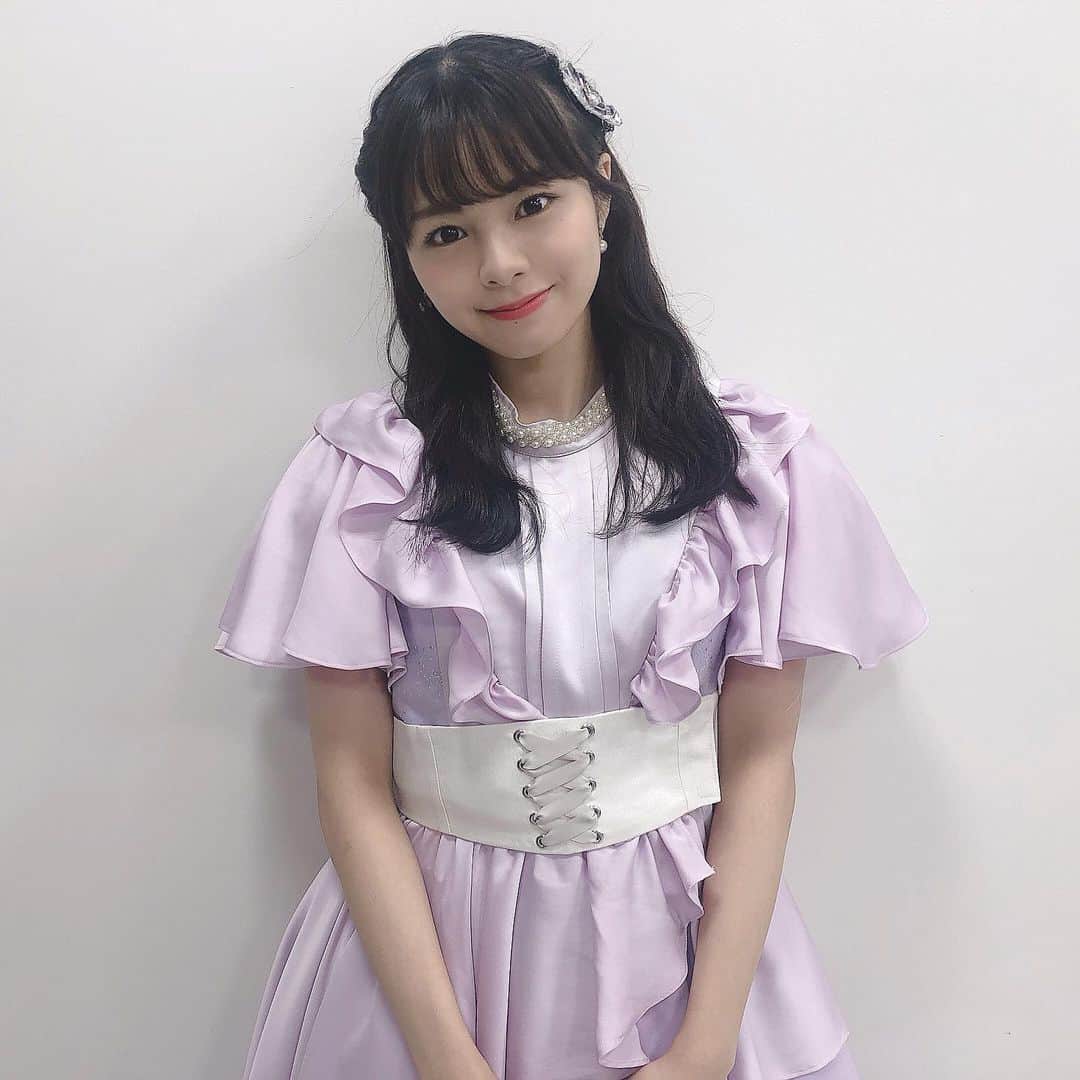 のインスタグラム：「* NGT48劇場公演再開致しました。 ここまで支えてくださった皆さまに 感謝の気持ちでいっぱいです。 本当にありがとうございます！  久しぶりの劇場公演は、 わたしの大好きだった最高な瞬間が 沢山あって、みんな輝いていました。  一歩一歩前へ進めるように NGT48一丸となって ひたむきに頑張ります。 素敵な公演に出来るよう、 努力していきますので どうぞ宜しくお願い致します。  本間日陽」
