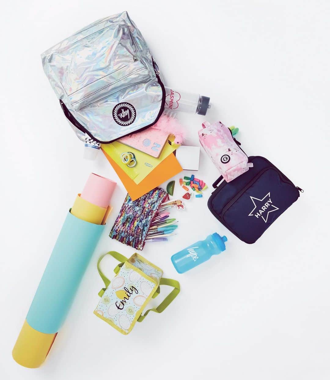 Nextさんのインスタグラム写真 - (NextInstagram)「Getting the kids prepped ready for the 🆕term? With irresistible bits and bobs like these 👇 they’ll be counting down the days ’til they’re back in the classroom! ✏️ 🔍 Backpack: 567747 Pencil cases: 105738 & 596858 Bottles: 924493 & 576546 Lunch bag: 303975. #backtoschool #newterm #stationary #hype #brandsatnext #personalised #schoolwear #school」8月20日 16時24分 - nextofficial