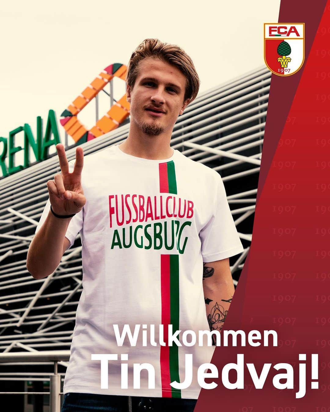 FCアウクスブルクさんのインスタグラム写真 - (FCアウクスブルクInstagram)「Tinte trocken 📝 Der #FCA leiht @tinjedvaj16 für ein Jahr von @bayer04fussball aus. Herzlich willkommen in der Fuggerstadt, Tin! ✌️ #fca1907 #fcaugsburg #jedvaj #transfer」8月20日 17時05分 - fcaugsburg1907