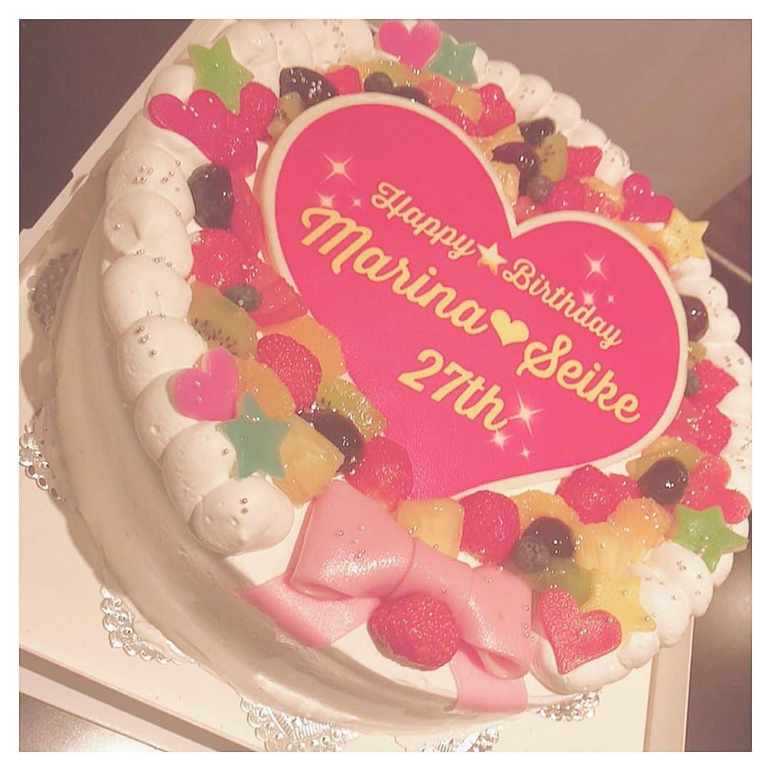 清家麻里奈のインスタグラム：「8/19 27歳になりました👀✨たくさんの方にお祝いをしてもらえて幸せな27歳をスタートしています😊💗個人的に26歳はいいことばかりじゃなかったけど、、、そのぶん27歳はいいことも沢山ありますように✨新しいチャレンジもしようと思っています！アラサーだし、、今までと同じようにしてられないからこそ1日1日大切にして周りに感謝しながらなっぴらしく頑張ります💗  #誕生日 #お祝い #ありがとう」