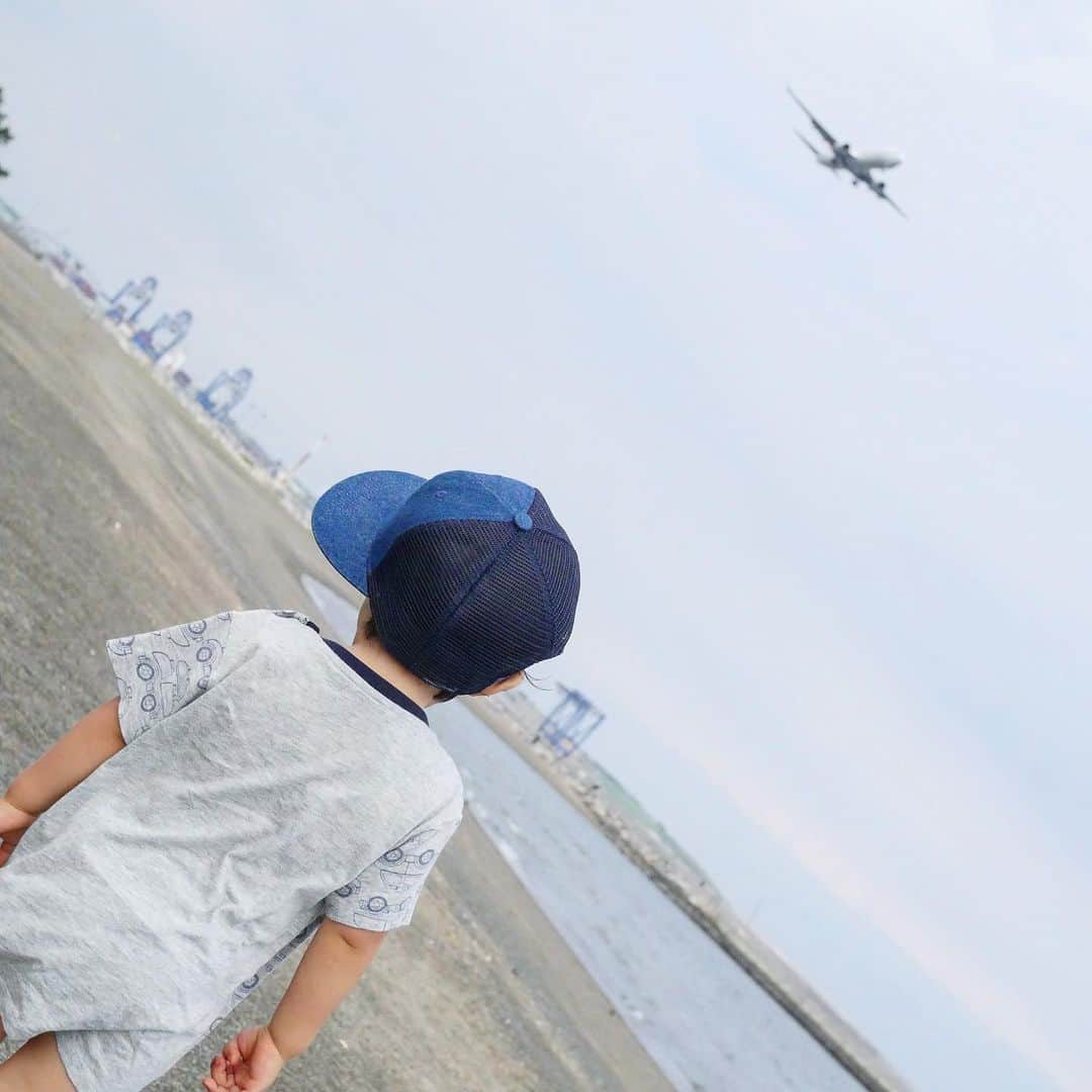 You Iwamotoさんのインスタグラム写真 - (You IwamotoInstagram)「飛行機と海。」8月20日 17時31分 - mots