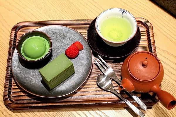 レッツエンジョイ東京のグルメインスタ