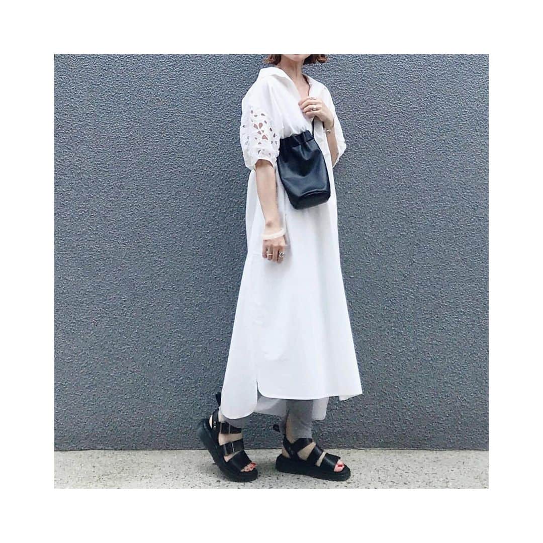 のインスタグラム：「#wear更新 ☝︎ TOPにURL載せてます ．．．．．．✈︎ . . . #code #outfit #ootd . . . 詳しくは#wear で見てね♥︎ wear account → sizu0618 . . . #MINEBY3MOOTD #mamagirl #コーデ #コーディネート #ファッション #今日の服 #今日のコーデ #ママファッション #ママコーデ #ママスタイル @grl_official #grl #グレイル」