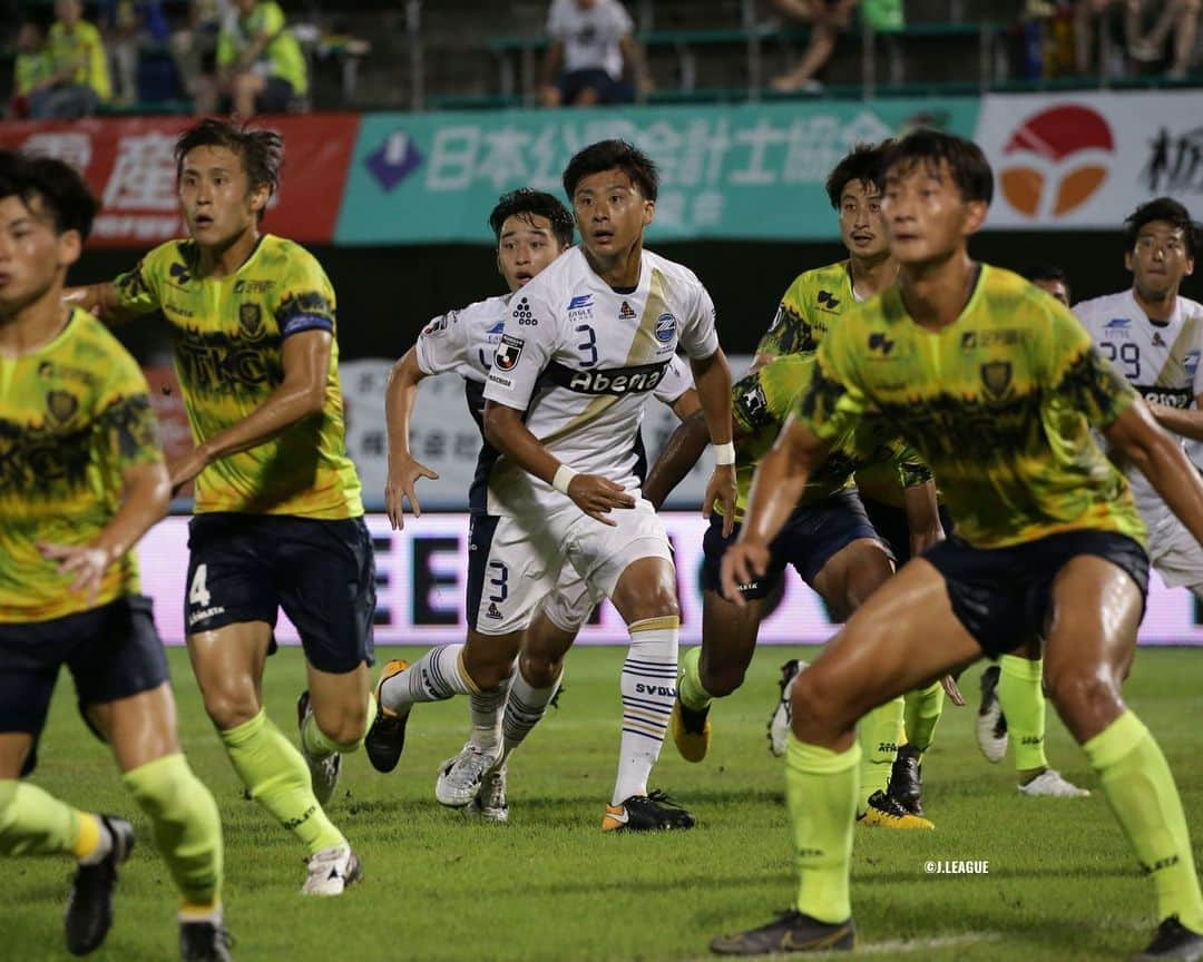 FC町田ゼルビアさんのインスタグラム写真 - (FC町田ゼルビアInstagram)「前半にDF5深津康太選手の負傷により急遽出場となったDF3 #藤井航大 選手含め、DF陣の頑張りもあり、チームとしては19試合ぶりの無失点となりました。  #jleague #j2league #zelvia #➕1 #すべては掴み取るために」8月20日 18時22分 - fcmachidazelvia