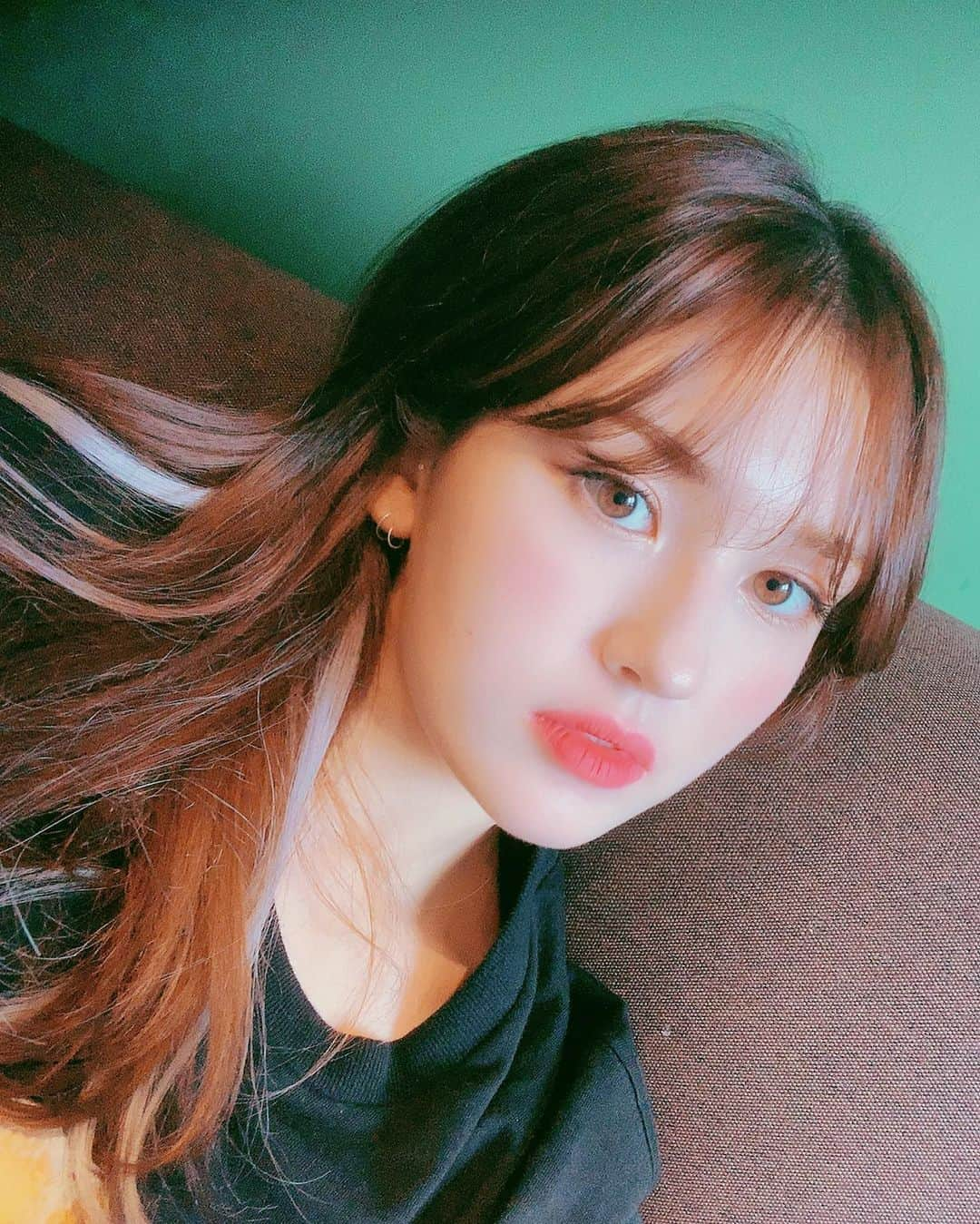 ソミさんのインスタグラム写真 - (ソミInstagram)「Be a cupcake in a world of muffins. So....Do you want to take me out for cake? #🧁」8月20日 18時31分 - somsomi0309