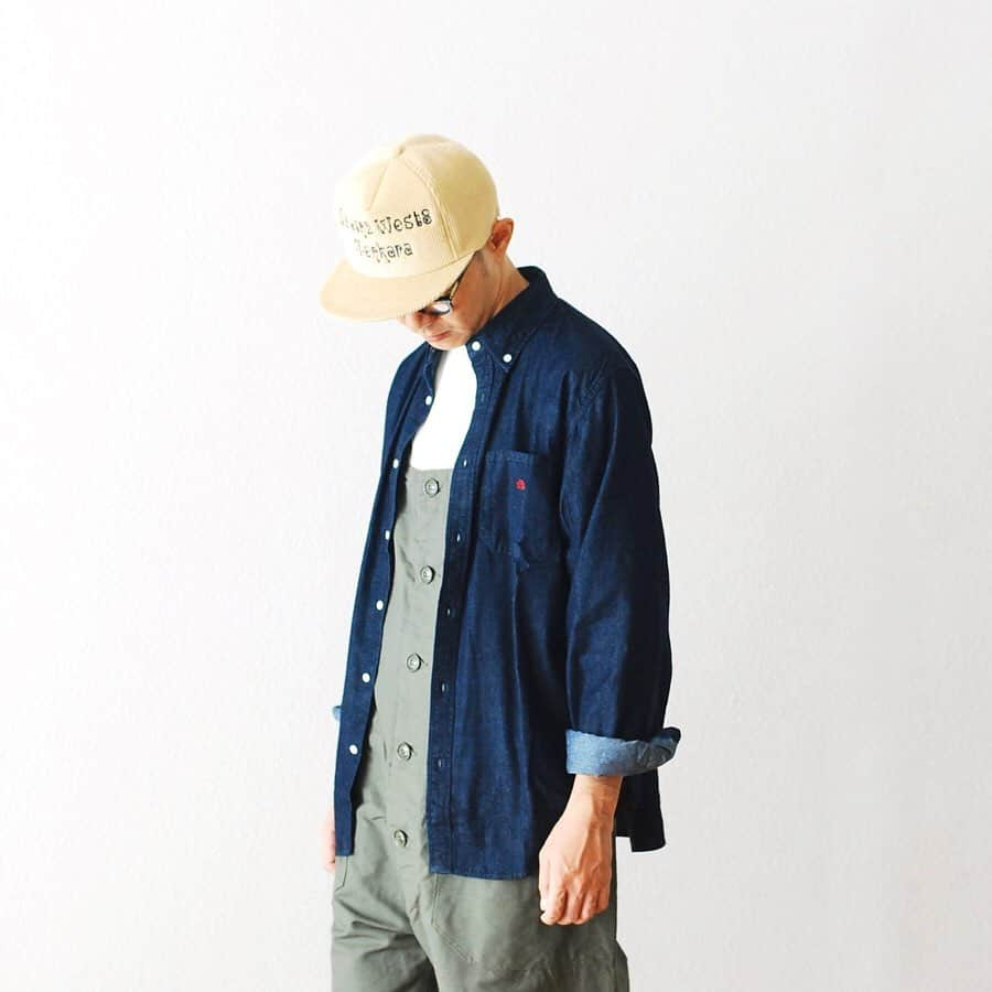 wonder_mountain_irieさんのインスタグラム写真 - (wonder_mountain_irieInstagram)「_ THE NORTH FACE PURPLE LABEL -ザ ノース フェイス パープル レーベル- “Light Denim B.D Shirt” ￥19,980- _ 〈online store / @digital_mountain〉 https://www.digital-mountain.net/shopdetail/000000010067/ _ 【オンラインストア#DigitalMountain へのご注文】 *24時間受付 *15時までのご注文で即日発送 *1万円以上ご購入で送料無料 tel：084-973-8204 _ We can send your order overseas. Accepted payment method is by PayPal or credit card only. (AMEX is not accepted)  Ordering procedure details can be found here. >>http://www.digital-mountain.net/html/page56.html _ #nanamica  #THENORTHFACEPURPLELABEL  #ナナミカ #ザノースフェイスパープルレーベル _ 本店：#WonderMountain  blog>> http://wm.digital-mountain.info/blog/20190818/ _ 〒720-0044  広島県福山市笠岡町4-18  JR 「#福山駅」より徒歩10分 (12:00 - 19:00 水曜定休) #ワンダーマウンテン #japan #hiroshima #福山 #福山市 #尾道 #倉敷 #鞆の浦 近く _ 系列店：@hacbywondermountain _」8月20日 18時32分 - wonder_mountain_