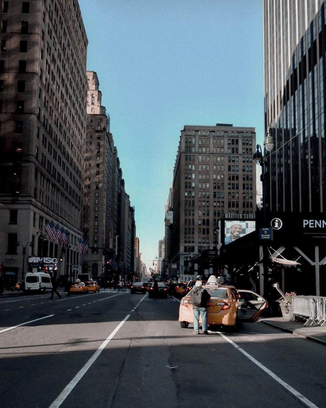 マリークレアさんのインスタグラム写真 - (マリークレアInstagram)「Throwback,NY. 📷  #marieclaire_photo_」8月20日 18時45分 - marie1227claire