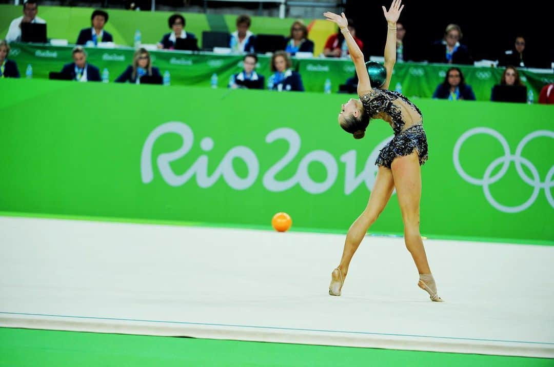 マリナ・デュランダさんのインスタグラム写真 - (マリナ・デュランダInstagram)「3 years ago.... ✨ 🇧🇷 🙏🏻 #likeyesterday#olympics #rio #unforgettable #experience  #blessed #to #be #finalist #of #olympic #games #thankyou」8月21日 0時17分 - dmarishka