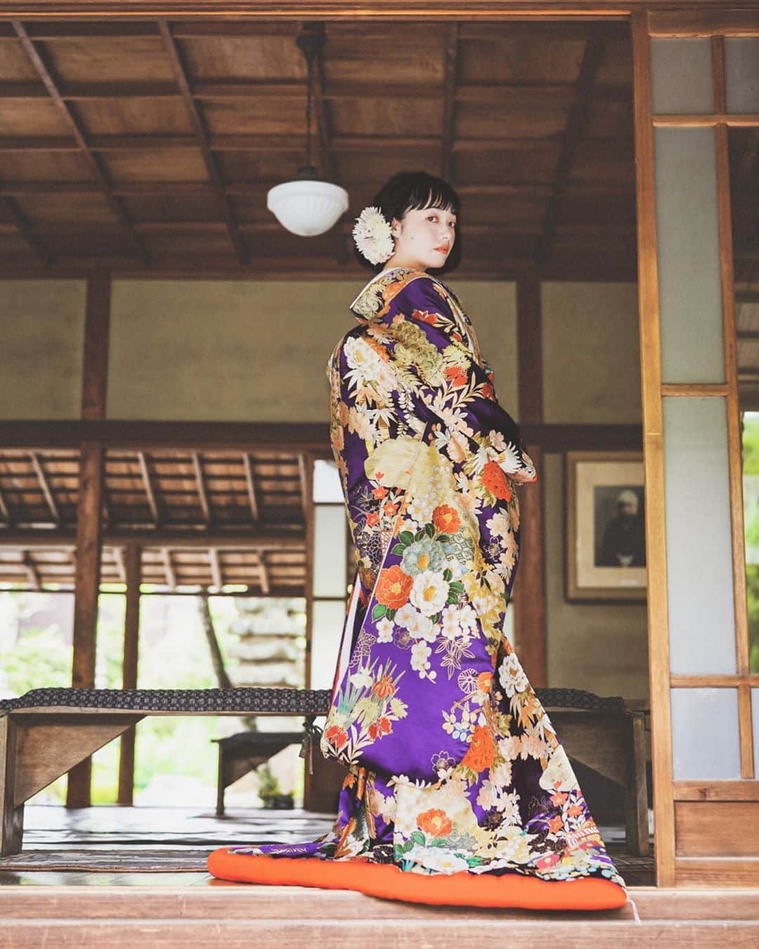 武居詩織さんのインスタグラム写真 - (武居詩織Instagram)「惚れ惚れする柄、技術と伝統… 涼しい顔をしてますがこの日は33度の京都でのロケで、夏をありありと感じました。」8月20日 19時06分 - shioritakesue