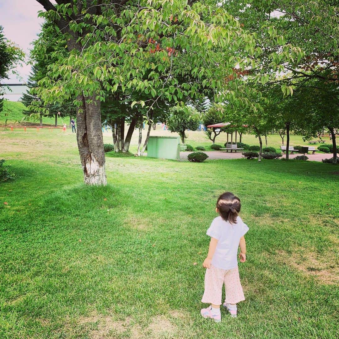 虎南有香さんのインスタグラム写真 - (虎南有香Instagram)「夏休み写真📸@北海道🌈☀️ 少しずつあげていきます😊♥️ 2歳になると楽しみ方の幅が広がってとっても楽しい🥺💓」8月20日 19時46分 - konanyuka