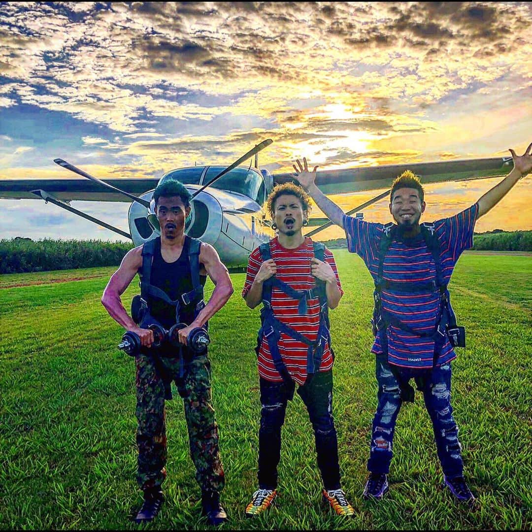 のインスタグラム：「新しいアルバム開催します‼︎﻿ ﻿ https://www.youtube.com/watch?v=jeJSoCKGXjk  どんな時も支えてくれてありがとう。 ﻿ #WANIMA」