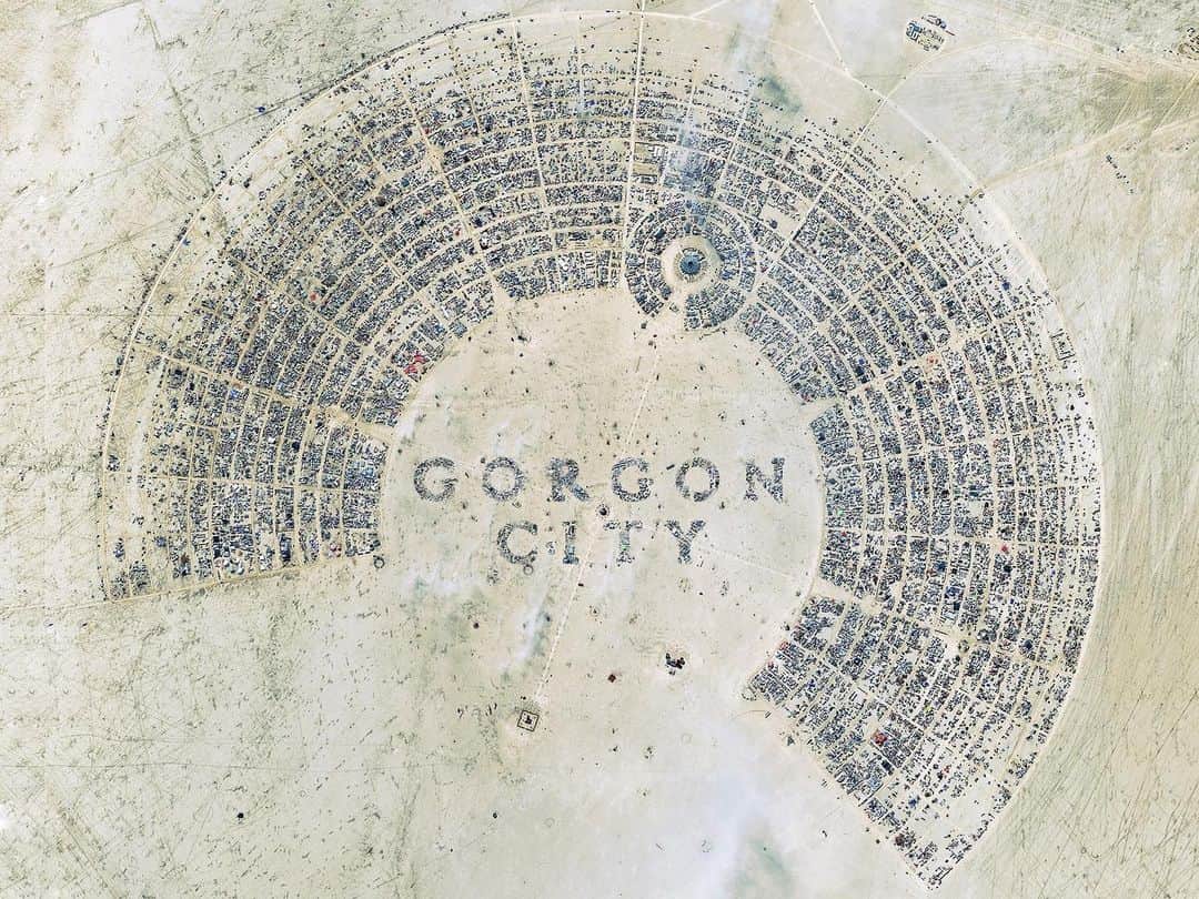 Gorgon Cityさんのインスタグラム写真 - (Gorgon CityInstagram)「We’re heading out to the Black Rock City next week for @burningman 🔥 who’s coming? We play Tuesday & Weds night 🏜」8月20日 20時55分 - gorgoncity
