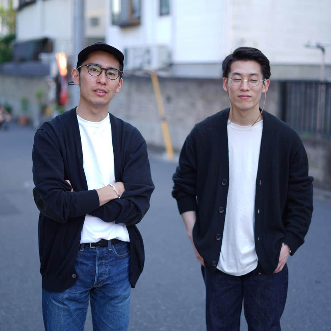 yukiのインスタグラム：「「僕らの屋根裏部屋」 僕らが6月から始めたオンラインコミュニティのメンバーの増員をしますっ！ ㅤㅤㅤㅤㅤㅤㅤㅤㅤㅤㅤㅤㅤ 現在全国各地(北は北海道、南は徳島)から約20名参加いただいており、 今回の増員では、11月東北の生産工場を巡るツアーや、今後のイベント等に向けて、30名のメンバーの増員をします！ ㅤㅤㅤㅤㅤㅤㅤㅤㅤㅤㅤㅤㅤ 詳細は僕のアカウント、ストーリーに貼り付けてあるURLからご確認お願いしまっす！ ㅤㅤㅤㅤㅤㅤㅤㅤㅤㅤㅤㅤㅤ ファッションを愛する人が集い、好きなモノについて語り、好きなモノがさらに好きになるようなコミュニティになればいいなと思います。 #僕らが纏うモノ」