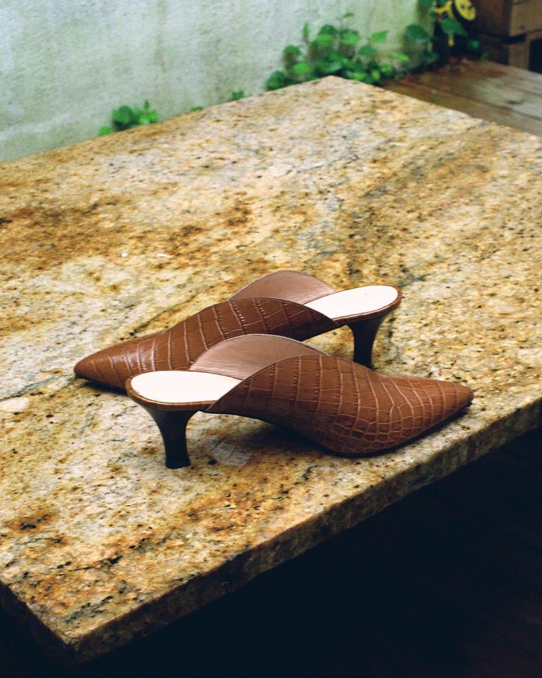 Club Monacoのインスタグラム：「Embossed leather, sleek silhouette, Italian construction. Meet the Nahdine.」