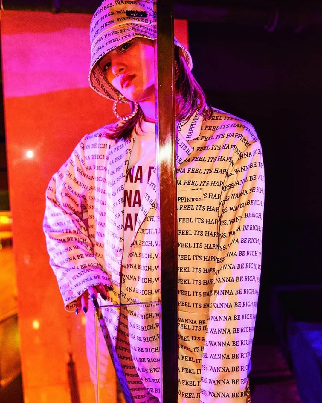 YURINOさんのインスタグラム写真 - (YURINOInstagram)「💖 𝐖𝐀𝐍𝐍𝐀 𝐁𝐄 𝐑𝐈𝐂𝐇, 𝐖𝐀𝐍𝐍𝐀 𝐅𝐄𝐄𝐋 𝐈𝐓'𝐒 𝐇𝐀𝐏𝐏𝐈𝐍𝐄𝐒𝐒 💖 全部一気に着てもよし バラバラに着てもよし みんなに好きに着てもらえれば それでよし 素材も気持ちがいいよ🖤 #xgirly」8月20日 21時34分 - yurino_happiness