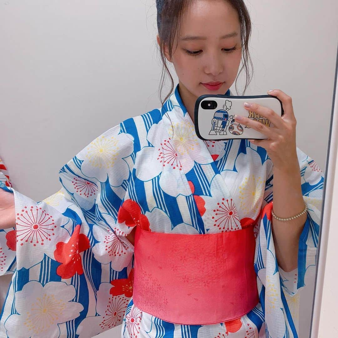 小池優奈さんのインスタグラム写真 - (小池優奈Instagram)「自分で着れた👘  #浴衣 #おだんごヘア #日本 #japan #おでこ #夏」8月20日 21時33分 - annas_yuna