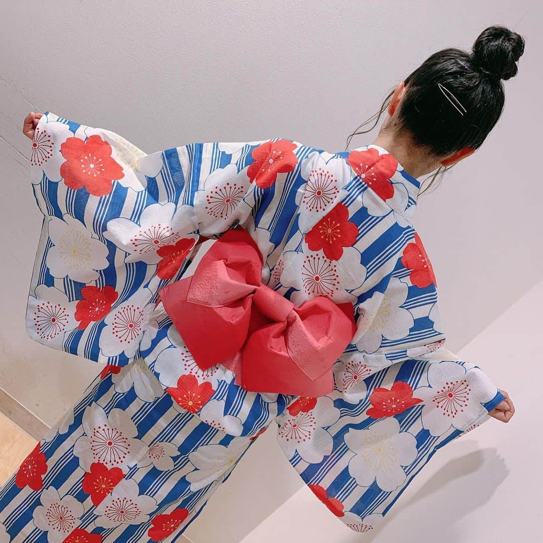 小池優奈さんのインスタグラム写真 - (小池優奈Instagram)「自分で着れた👘  #浴衣 #おだんごヘア #日本 #japan #おでこ #夏」8月20日 21時33分 - annas_yuna