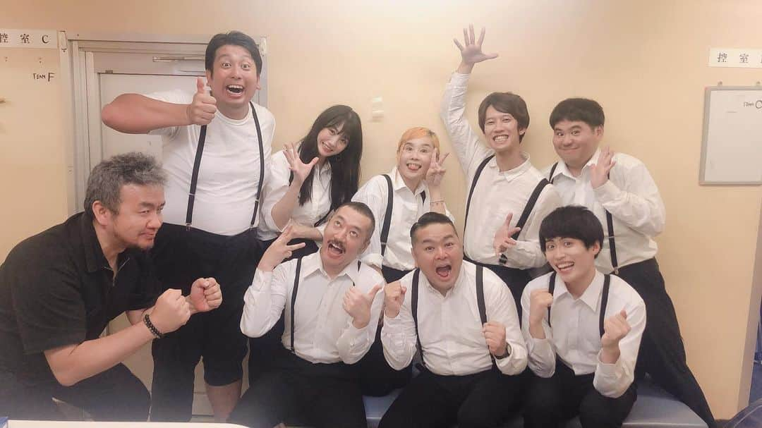 大地洋輔さんのインスタグラム写真 - (大地洋輔Instagram)「エンプティーステージ終了！！ 最後の最後に野沢直子さんがスペシャルゲストで参加してくれました！！ ・ ・ 相変わらずブッとんだ人でした！！ ・ ・ ・  楽しかったーー！！ お疲れ様でした！！ ・ ・  #エンプティステージ #ダイノジ大地 #5gap久保田 #小寺真理 ちゃん #レインボー池田 #レインボージャンボたかお #しゅんしゅんクリニックp  #ミュージックディレクターかまたさん #チーム愛妻弁当」8月20日 21時39分 - dienoji_ohchi