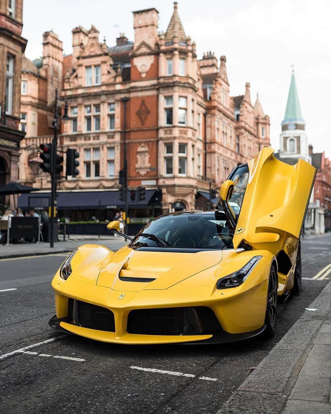 CARLiFESTYLEさんのインスタグラム写真 - (CARLiFESTYLEInstagram)「Which one looks best in yellow? Photos by @horsepower_hunters #carlifestyle #Yellow」8月20日 22時26分 - carlifestyle