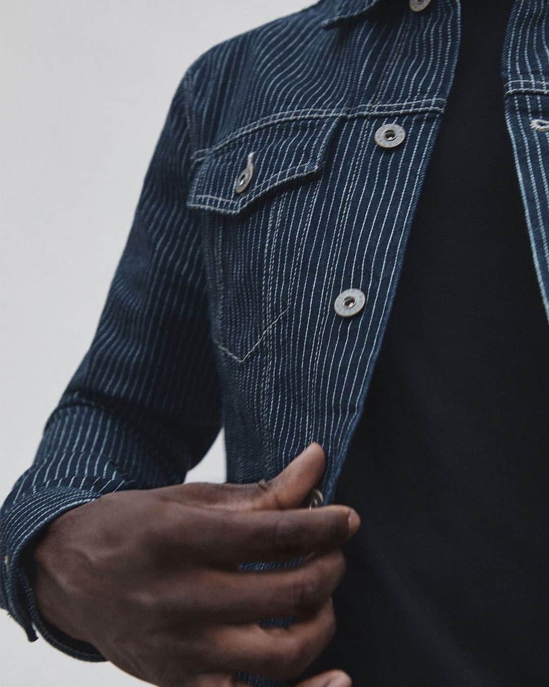のインスタグラム：「Look no further than the Dart jacket for your classic men's silhouette #FALL19」