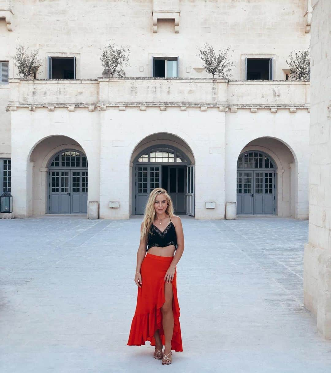 タラ・リピンスキーさんのインスタグラム写真 - (タラ・リピンスキーInstagram)「Oh hi there Puglia.📍🇮🇹 |📷 @toddkap #puglia #italy @borgoegnazia」8月21日 8時24分 - taralipinski