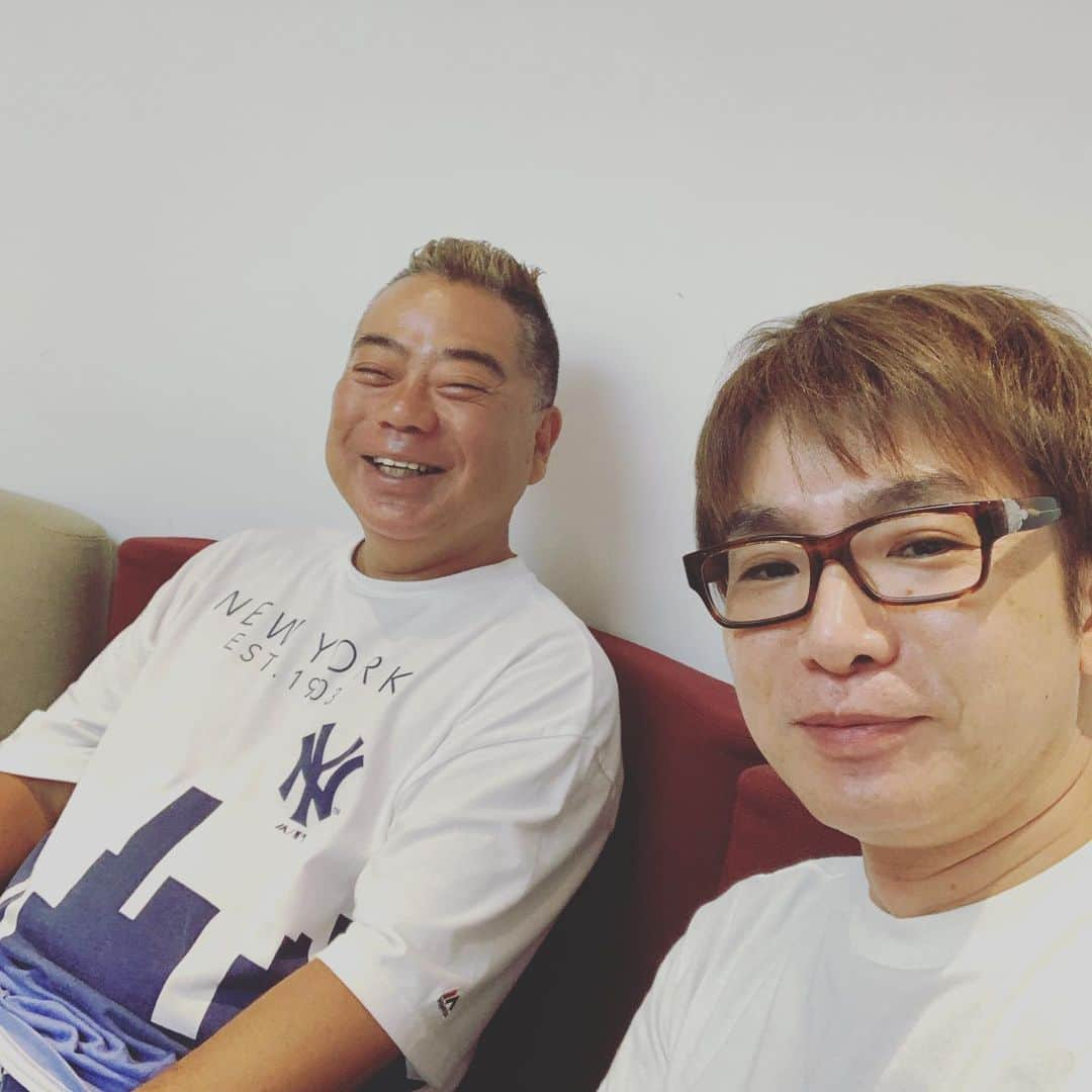 濱口優さんのインスタグラム写真 - (濱口優Instagram)「#ポツンと出川さん #話しかけて #写真撮ってもらいました」8月21日 0時26分 - hamaguchi_masaru