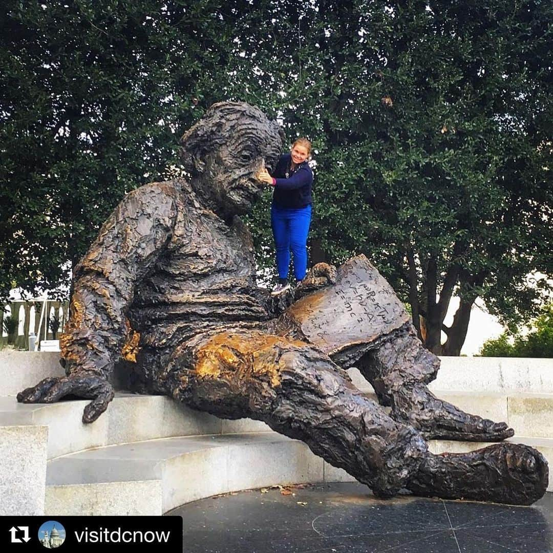 アルベルト・アインシュタインさんのインスタグラム写真 - (アルベルト・アインシュタインInstagram)「#Repost @visitdcnow with @get_repost ・・・ Rubbing noses is not a common practice of affection, but in DC we rub Albert Einstein's nose for good luck! He’s on the national mall but do you know which building he is outside? #triviatuesday . . . 	@visitdcnow @visitwashingtondc #visitwashingtondc #visitdcnow @nationalparkservice @nationalmallnps #washingtondc #districtofcolumbia #coolphoto #100likes #dcphotography #dcphotography #photography @uscapitol @nationalmallnps #uscapitol @visitthecapitol @visitwashingtondc @visitdcnow #nationalmall #dcphotographer #dcnightlife @smithsonian @dctography」8月21日 0時45分 - alberteinstein