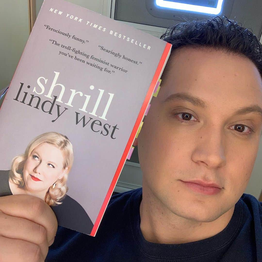 マット・マクゴリーさんのインスタグラム写真 - (マット・マクゴリーInstagram)「"Shrill: Notes From a Loud Woman" by Lindy West @TheLindyWest # Lovvvvveeedddd, loved, loved, loved this book!!! West is a truly remarkable writer and her stories are beautifully poignant while dosed with her incredibly sharp wit.  I found myself laughing out loud multiple times while reading it, pausing to appreciate her ability to bring humor to some really deep topics.  Check out her show as well, by the same name, on Hulu!  # My Booklist:  bit.ly/mcgreads (link in bio) #mcgreads」8月21日 1時12分 - mattmcgorry