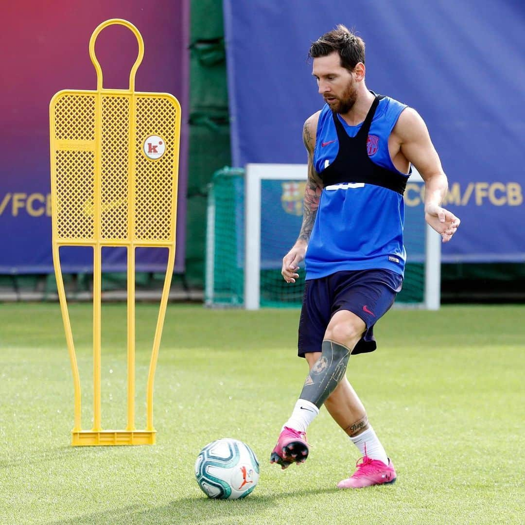 リオネル・メッシさんのインスタグラム写真 - (リオネル・メッシInstagram)「🔜⚽️🏟」8月21日 1時31分 - leomessi