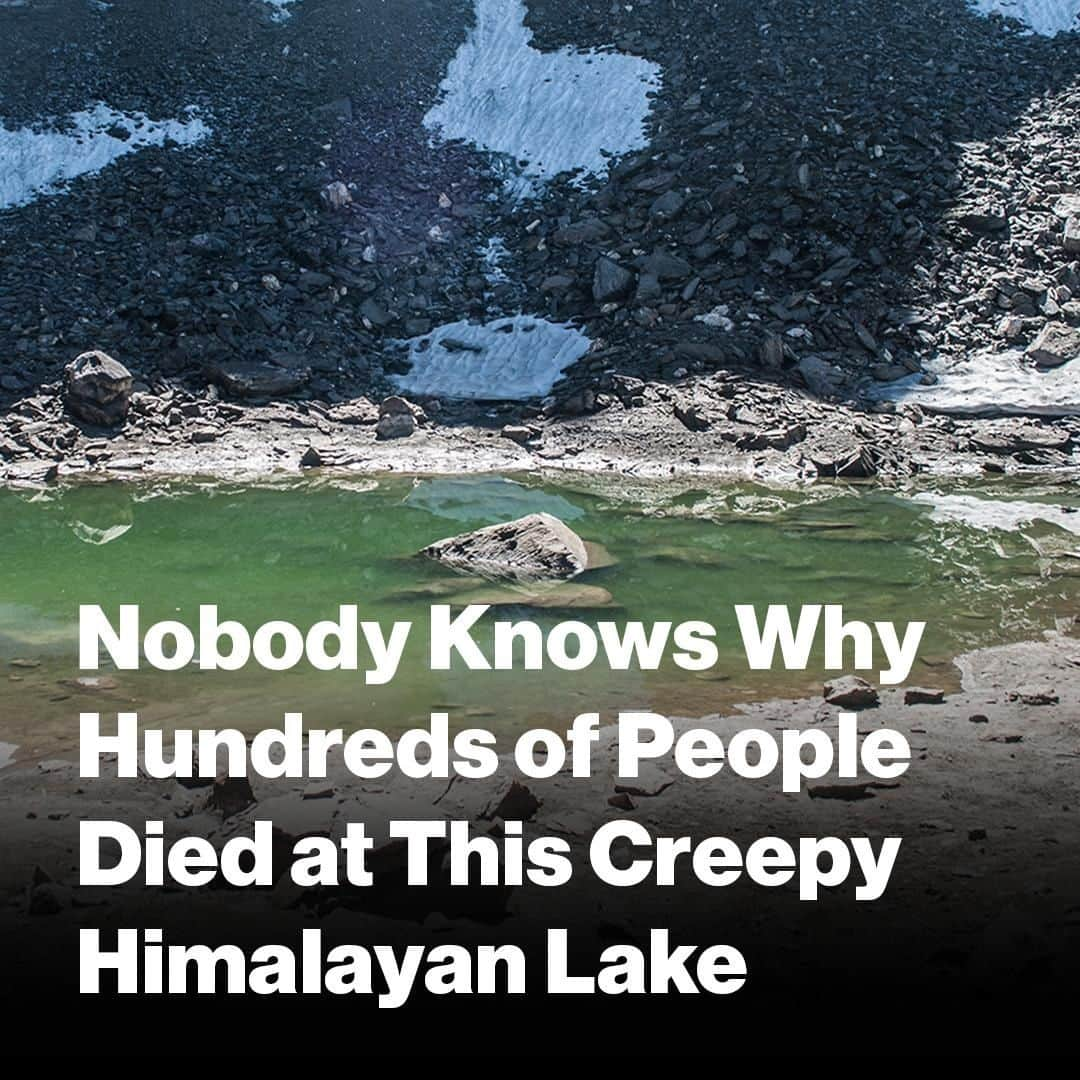 VICEさんのインスタグラム写真 - (VICEInstagram)「Hundreds of people mysteriously died over a millennium at "Skeleton Lake" in the Himalayas according to a new study, making the creepy location even more mysterious. 😳⛰️ Link in bio. 📸by Schwiki/Himadri Sinha Roy」8月21日 1時35分 - vice