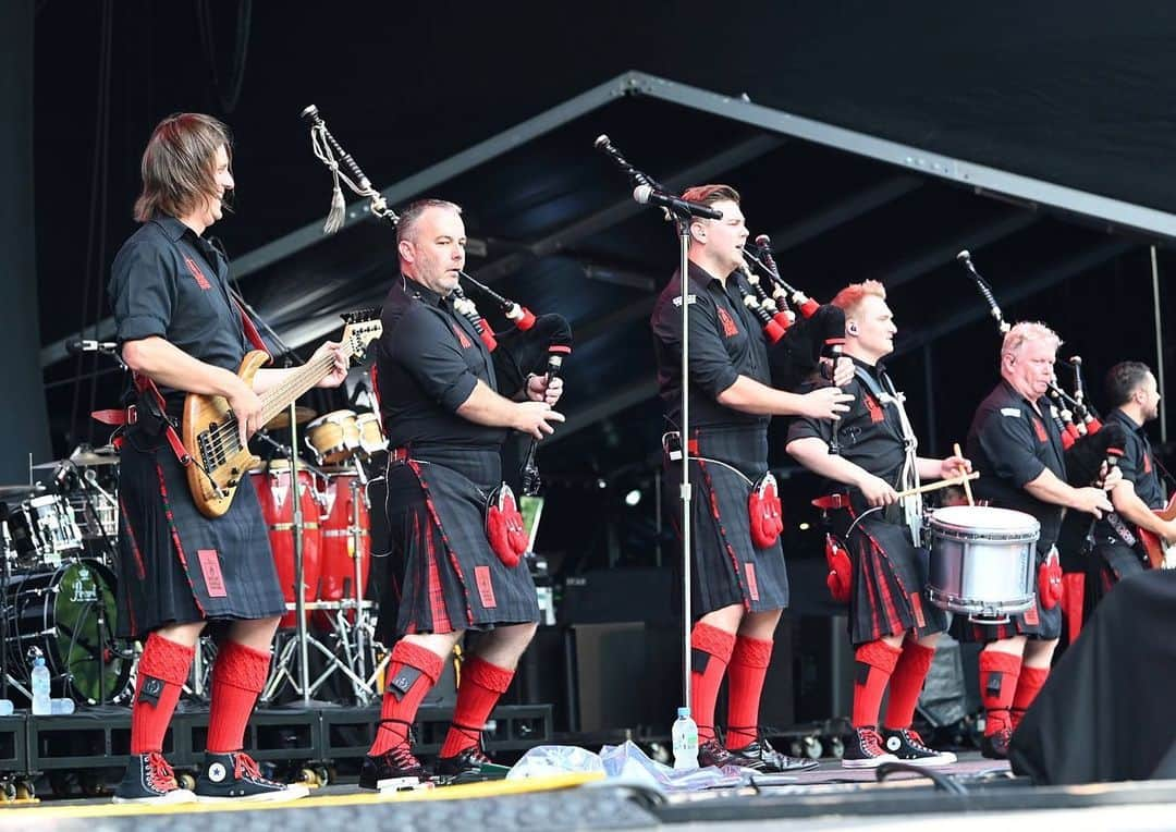 フジロック・フェスティバルさんのインスタグラム写真 - (フジロック・フェスティバルInstagram)「📸RED HOT CHILLI PIPERS JULY 26 FRI - GREEN STAGE . Photo by Masanori Naruse #ChilliPipers #パイパーズ #fujirock #fujirockfestival #フジロック」8月21日 1時56分 - fujirock_jp