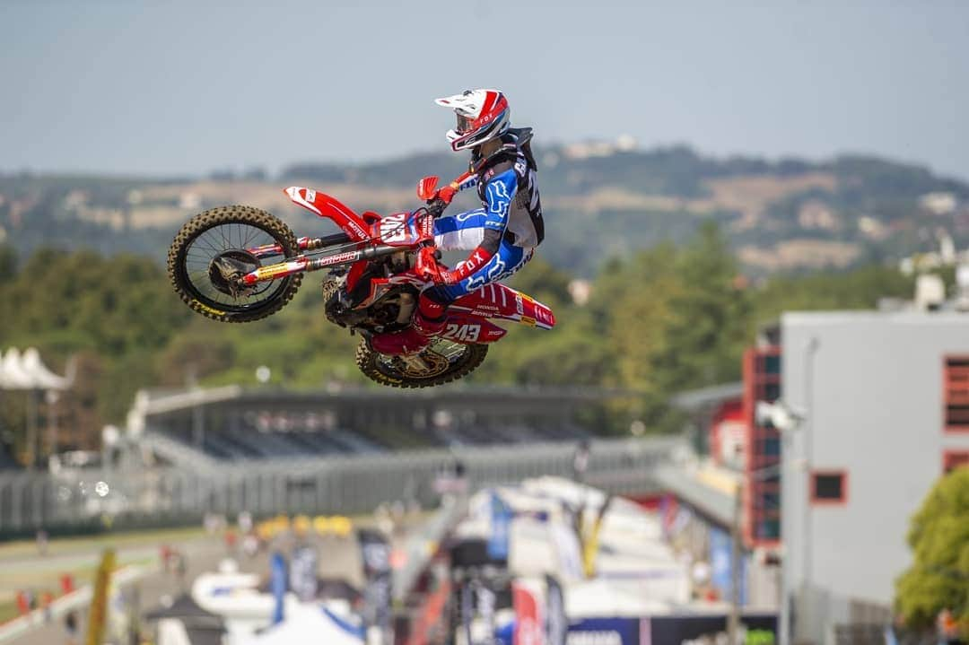 Racer X Onlineさんのインスタグラム写真 - (Racer X OnlineInstagram)「According to a Honda press release, Tim Gajser will give the Monster Energy Cup another go on October 19. Read the full release by clicking the link in our bio or by visiting RacerXOnline.com. Photo courtesy of Honda Racing」8月21日 1時51分 - racerxonline