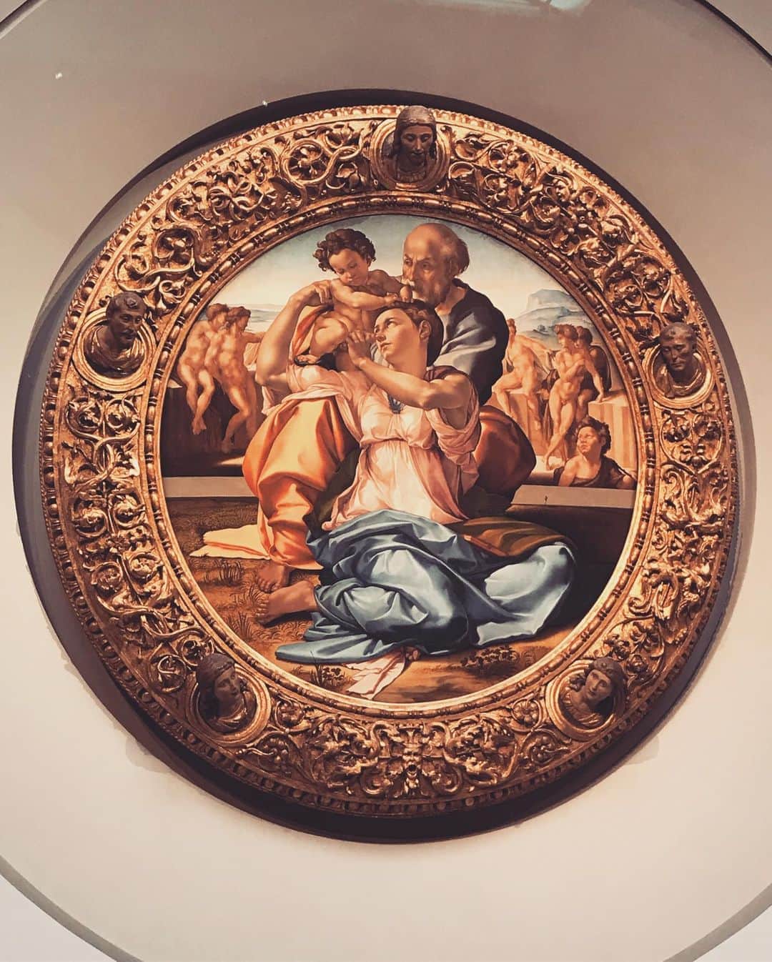 アンジェリーク・アバチキナさんのインスタグラム写真 - (アンジェリーク・アバチキナInstagram)「The Birth of Venus by Botticelli 🌬🐚😊 and more..... #museum #uffizi #florenceitaly #firenze #botticelli #socrates #michelangelo #carravagio #art #renaissance #venus #beautiful #флоренция #италия #искусство #raffaello」8月21日 2時27分 - icesmurfette