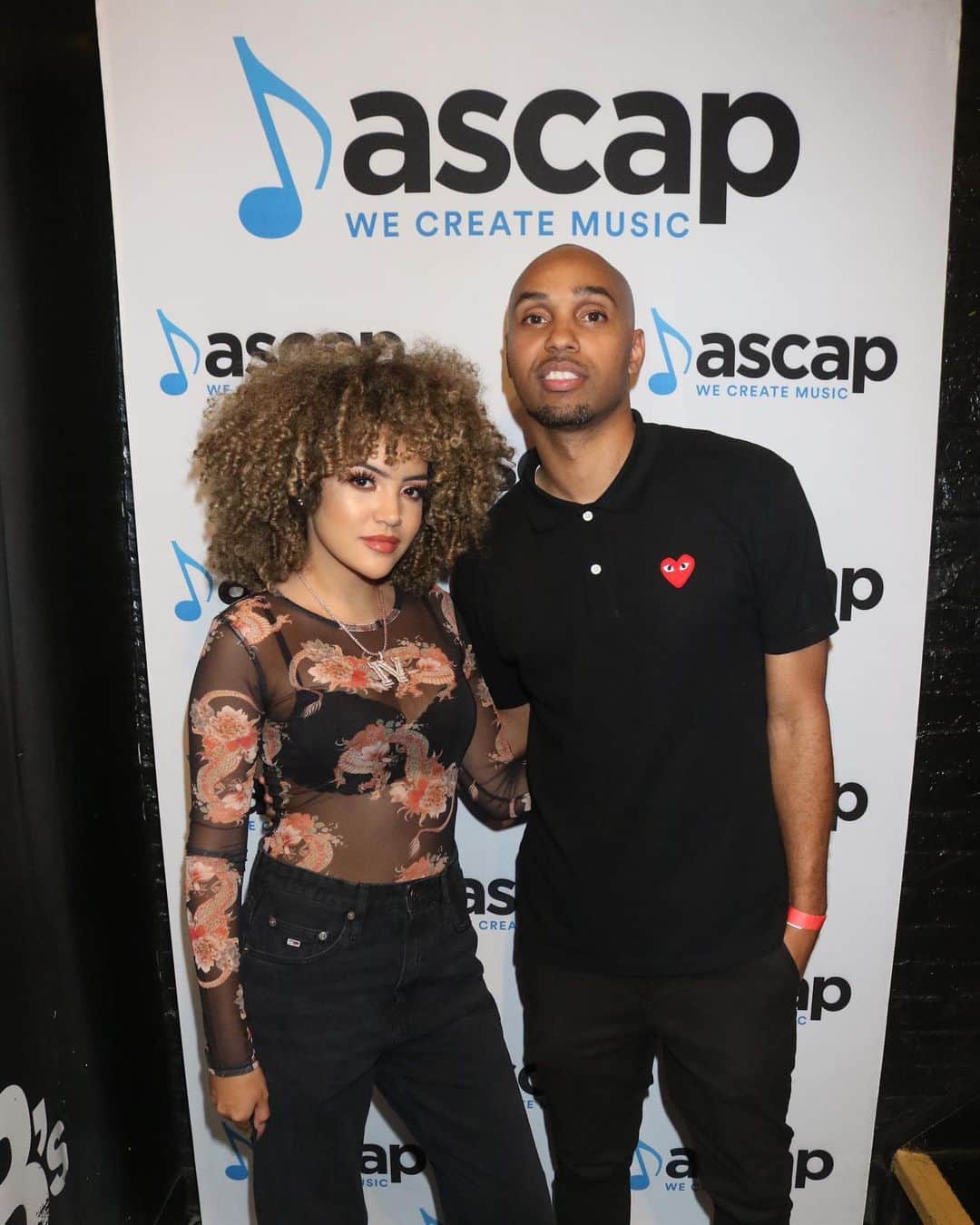 ASCAPさんのインスタグラム写真 - (ASCAPInstagram)「@iv.jay delivered a sultry acoustic version of new single “Care” at our #ASCAPUrban NYC showcase. Swipe left to watch!」8月21日 2時34分 - ascap