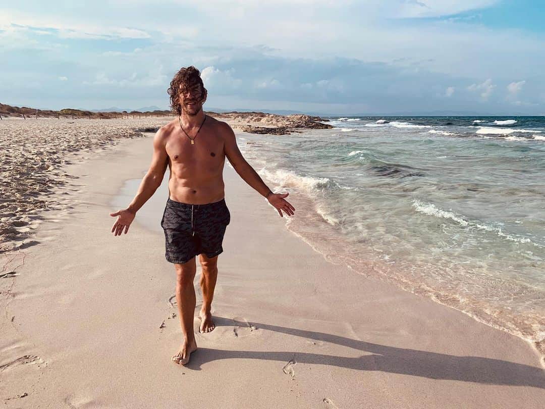 カルレス・プジョルのインスタグラム：「Formentera 💙」