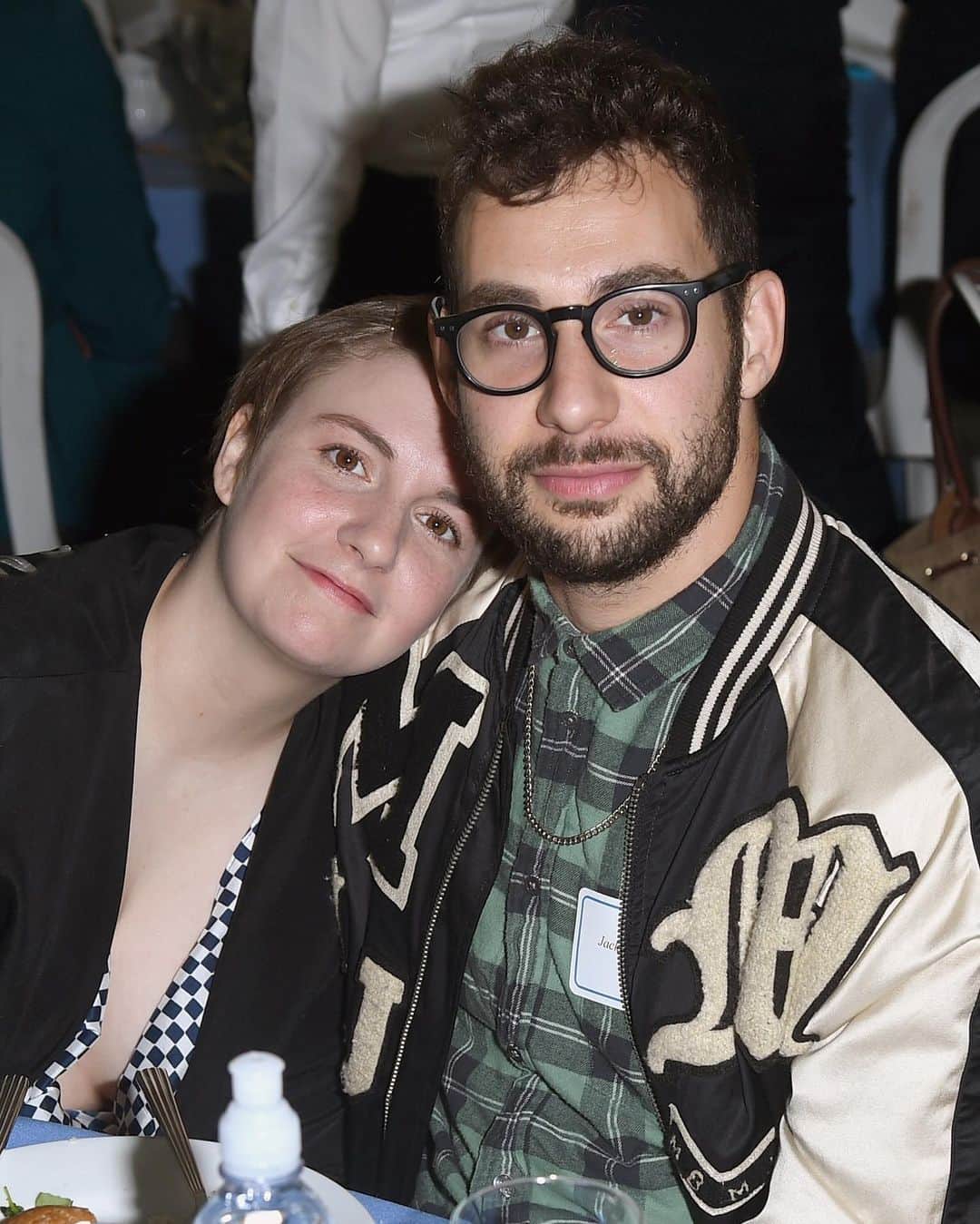 Just Jaredさんのインスタグラム写真 - (Just JaredInstagram)「Lena Dunham wrote an essay about moving out of the home she shared with ex Jack Antonoff, and she’s revealing what he said to her through years as she made the decision to leave the apartment. Tap this pic in the link in bio to see.  #LenaDunham #JackAntonoff Photo: Getty」8月21日 2時42分 - justjared