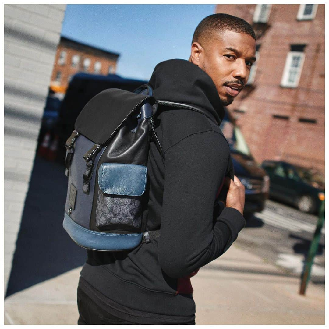 コーチさんのインスタグラム写真 - (コーチInstagram)「#MichaelBJordan captured in Brooklyn wearing the Rivington Backpack—a bag that's sure to make you look. 👀 #CoachNY」8月21日 3時14分 - coach