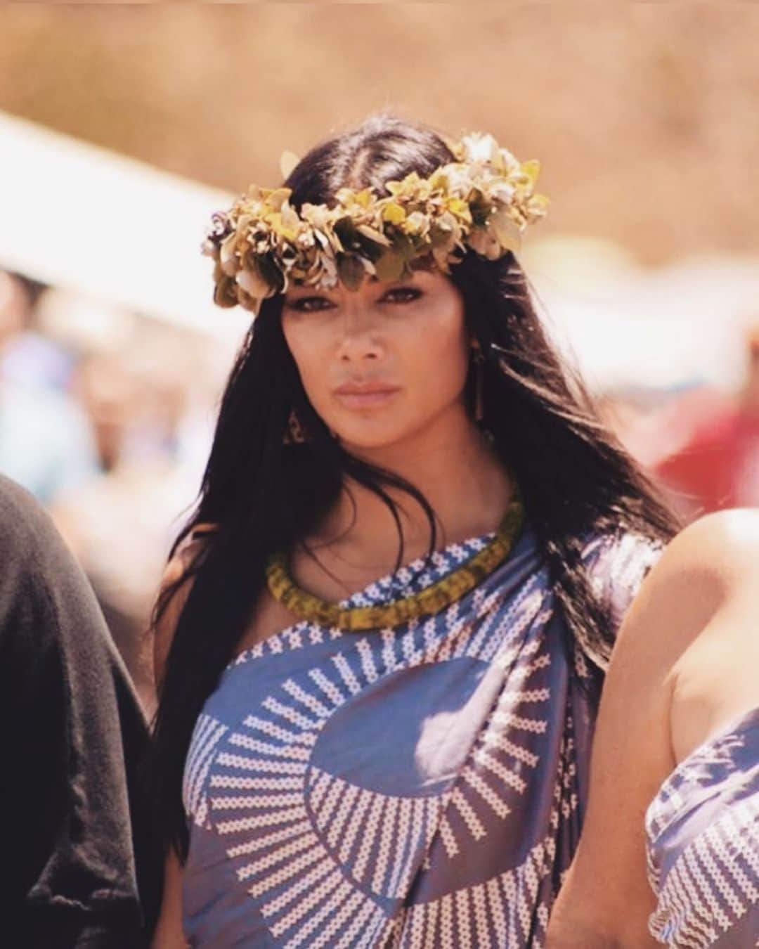 ニコール・シャージンガーさんのインスタグラム写真 - (ニコール・シャージンガーInstagram)「On Saturday, I went to Mauna Kea to stand in solidarity with my people. If we don’t stand together than what do we stand for? This is our last stand. #protectmaunakea #wearemaunakea #kukiaimauna • “We are taking a stand not only to protect our mauna.. We are fighting to protect it because we know if we cannot stop this, there is not very much we can fight for or protect.” - Kanuha • Repost from @prideofgypsies: There is a growing movement in Hawai’i that cuts to the core of native rights to protect sacred lands and ensure the continuation of cultural practices. Mauna Kea was selected for the construction of the massive Thirty Meter Telescope being imposed by the University of California and CalTech along with the countries of Canada, China, Japan, and India. Despite another suitable location beyond Hawai’i, the TMT project is pushing forward to build 18 stories high and bore several stories into the ground over the island’s natural water aquifers in a conservation district. Hawaiians and their supporters have taken a ceremonial peaceful stance in solidarity with people around the world, not as an opposition to science, but as protectors of their sacred and revered mountain.  Hawaiian people are truly children of the land, our history and language are infused in it. Our survival depends on what it can provide, and we look to our environment for spiritual guidance, it is part of our ancestral identity. To desecrate Mauna Kea is to do the same to the people.」8月21日 3時35分 - nicolescherzinger
