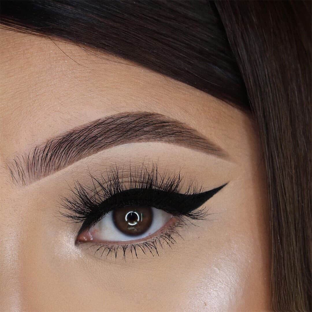 Benefit Cosmeticsさんのインスタグラム写真 - (Benefit CosmeticsInstagram)「* saved for future brow inspo* ✔ @yamelarriagaxo perfects her #benefitbrows with #preciselymybrowpencil in shade 5, #gimmebrow+ volumizing brow gel in shade 6 & #24hrbrowsetter! #regram #friendswithbenefit」8月21日 4時06分 - benefitcosmetics